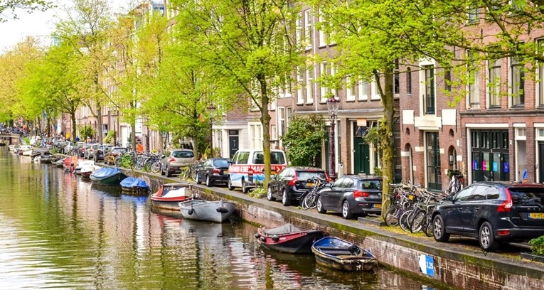 Stambena kriza u Nizozemskoj, u Amsterdamu parkirno mjesto doseglo 495.000 eura